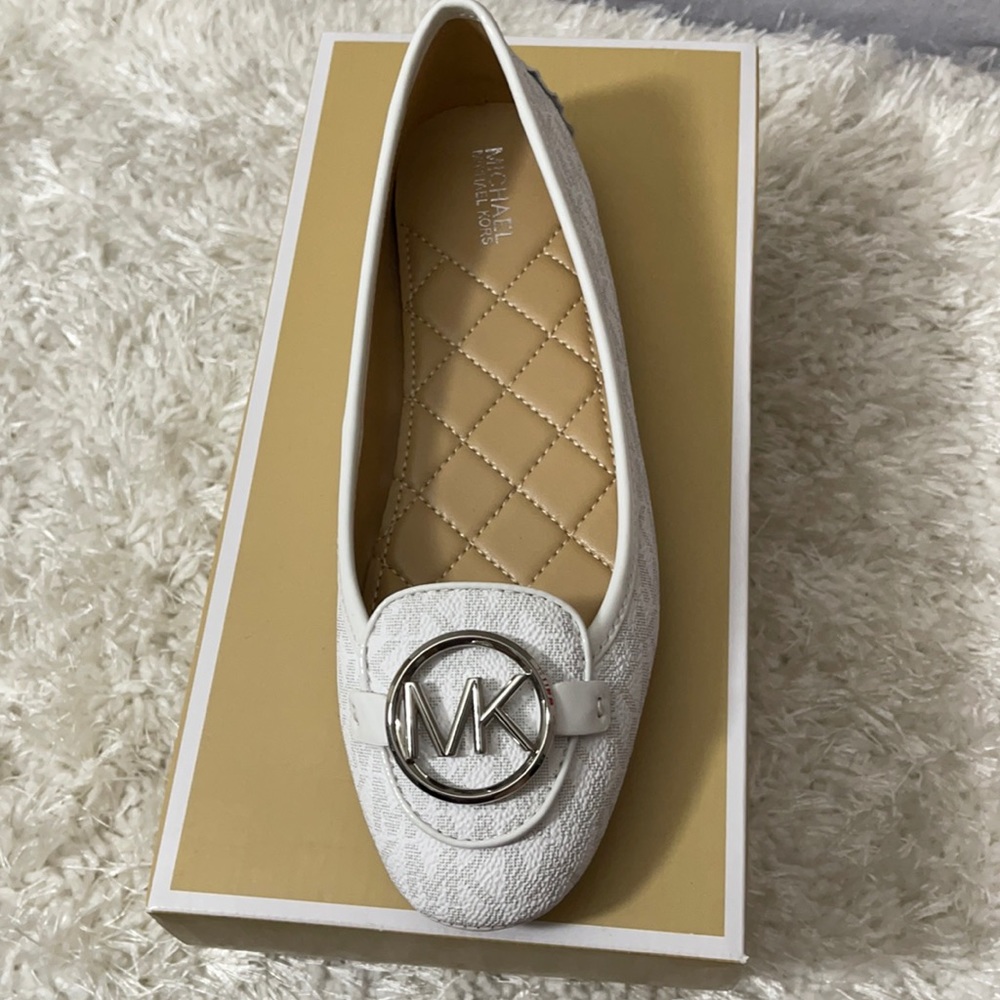 ❌SOLD❌MICHAEL KORS